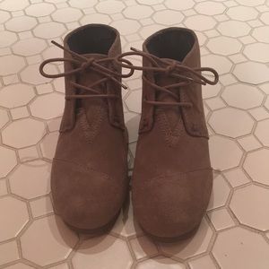 Desert Wedge TOMS - Taupe Suede - ONLY WORN ONCE!!